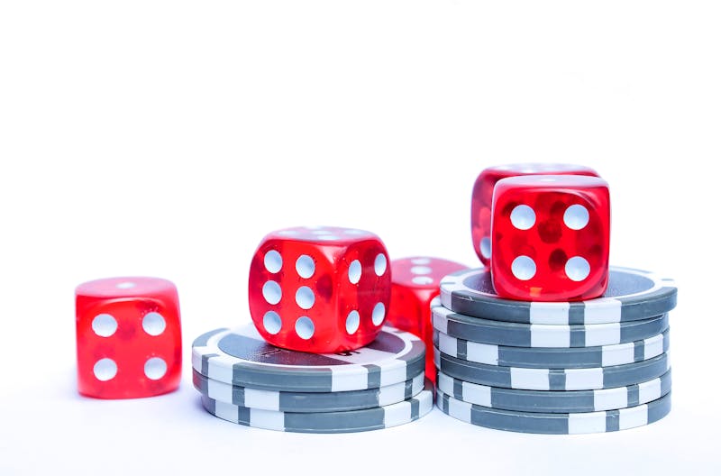 Casinohuone Kolikkopelit: Parhaat Kasinopelitarjonnat Suomalaisille Pelaajille
