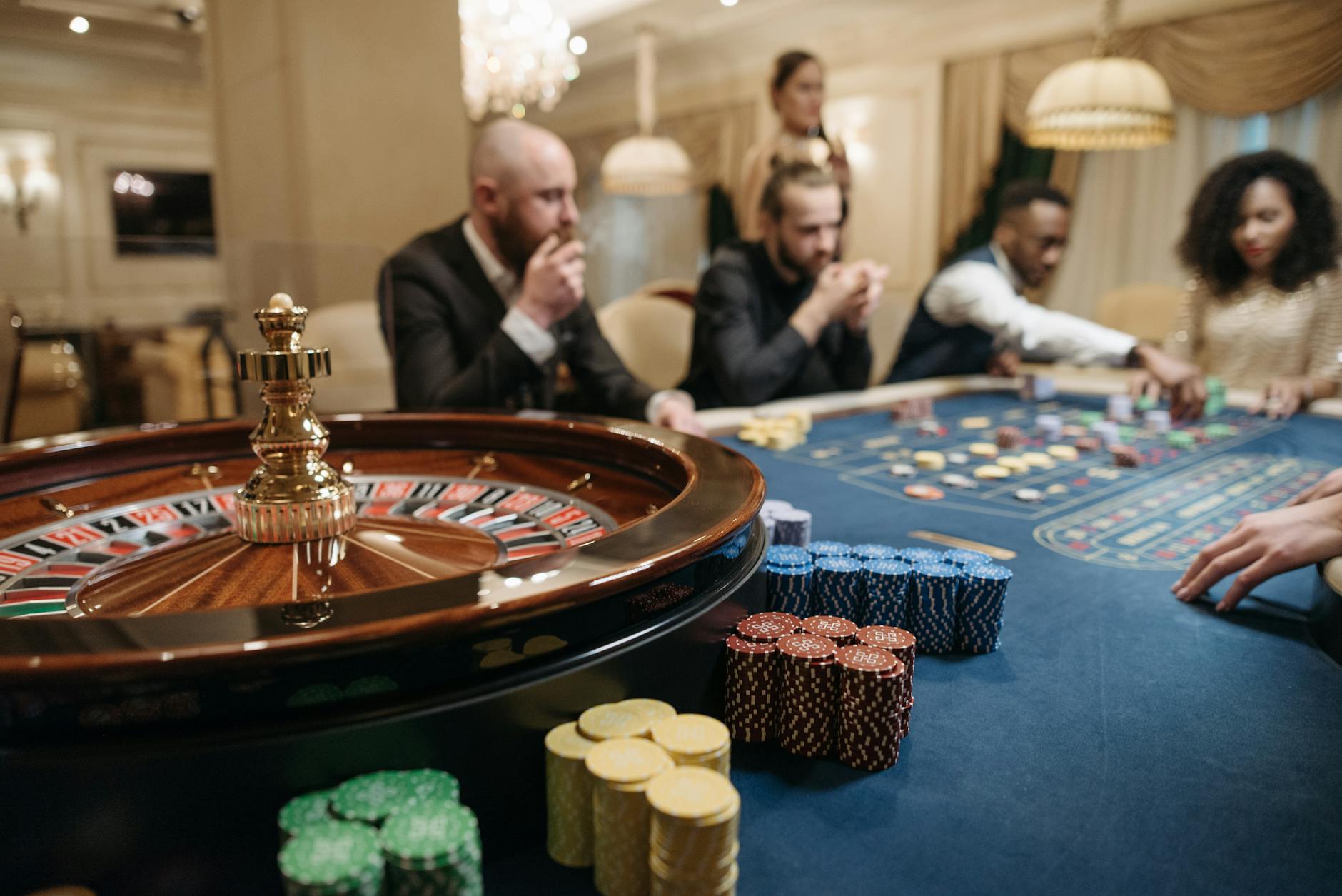 suit themed casino game