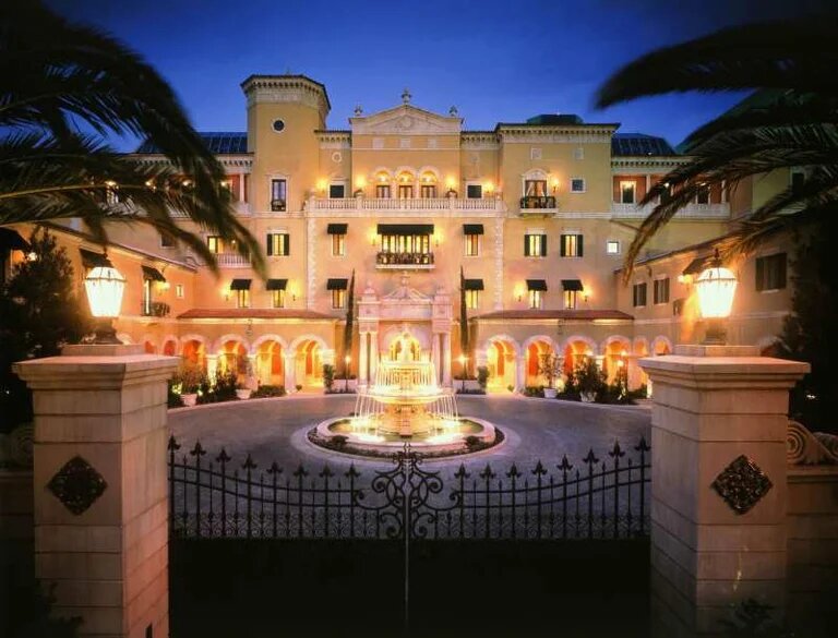 thematic symbols and jackpots