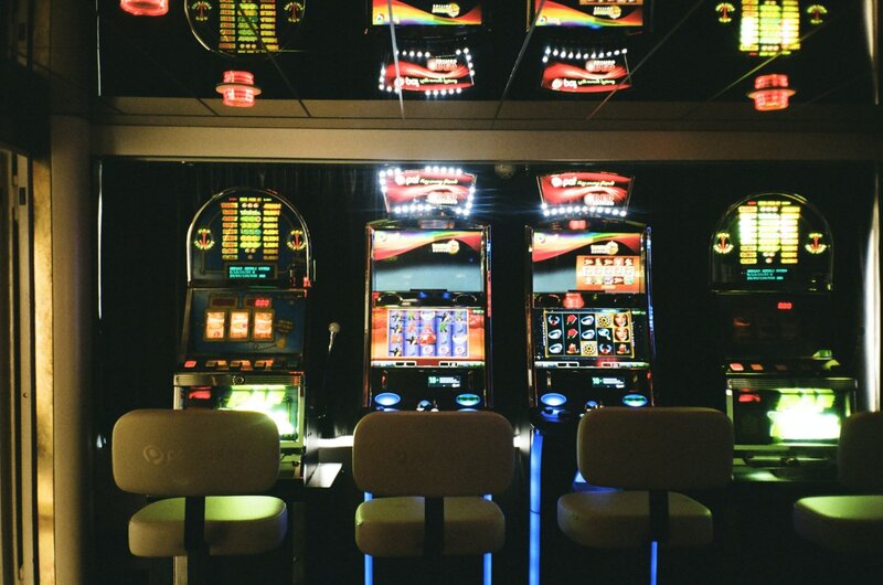 futuristic-casino-experience