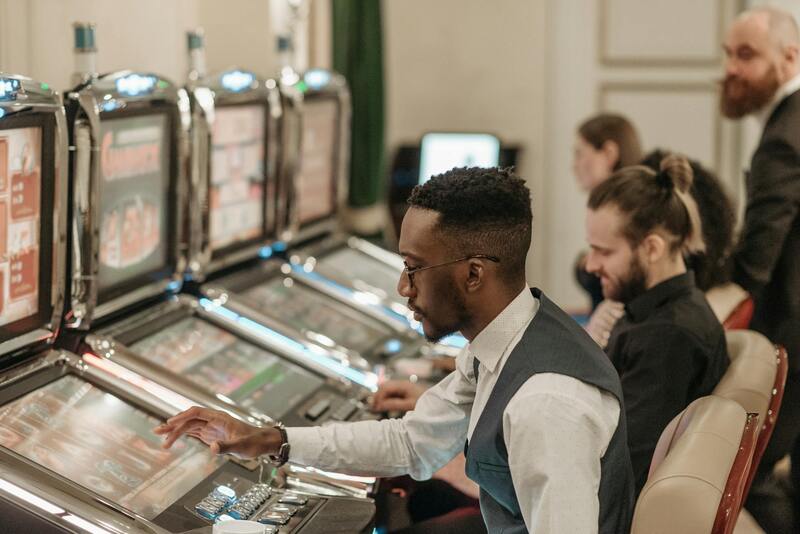 LeoVegas Kolikkopelit: Vinkit Ja Valikoima Suomalaisille Pelaajille